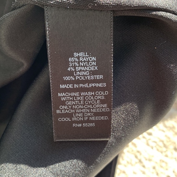 Express Bodycon Crossover Halter Mini Dress - Picture 7 of 11